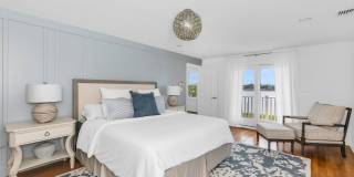 306 Ocean Road Gallery 32