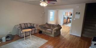 Large 3 Bedroom | 2.5 Bath in The Fan! Gallery 4