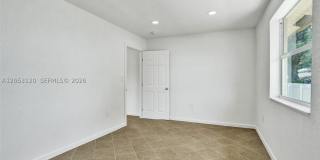 2120-2122 Thomas St Gallery 35