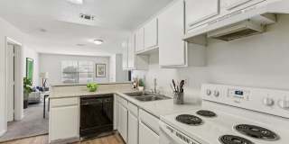 Las Villas De Leon - Affordable Housing Gallery 24