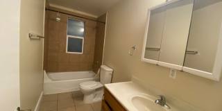 3833T - 3833 Telegraph Avenue Gallery 1