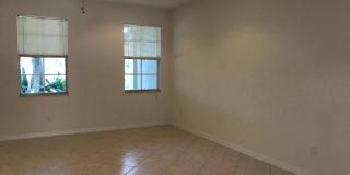 141 E Thatch Palm Circle Gallery 7