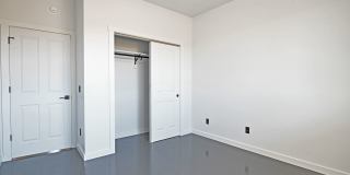 1495 Oxbow Gallery 33