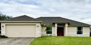 4129 NE 19th Place Gallery 1