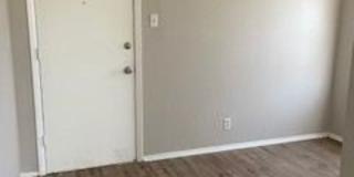 5433 Encino Road Gallery 2