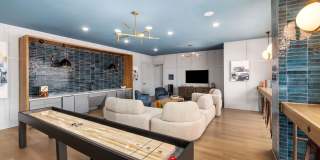 The Premier Gallery 6