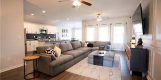 16430 Natchez Dr Gallery 1