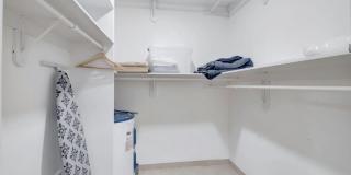 902 Foxpointe Circle Gallery 33