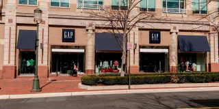 12001 MARKET Street Gallery 38