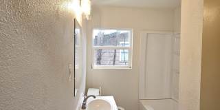 335 Baker Gallery 8