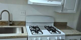 Affordable Private Guy Room in Avenues/University Area - Main Floor Affordable Private Guy Room in Avenues/University Area - Main Floor Gallery 13