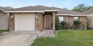 1825 Treasure Oaks Gallery 1
