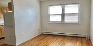 324 Strawberry Hill Avenue Gallery 10