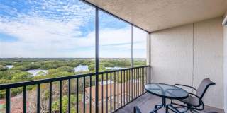 Charming 2BR Condo in Saint Petersburg Gallery 25