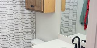 Very Nice 4 Bedroom 2 Bathroom House in Mustang Schools Gallery 12