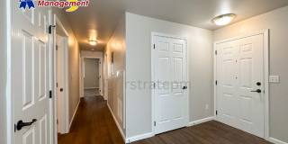 10122 W Garverdale Ln Gallery 10