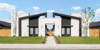 11501 N 25th Street Gallery 1