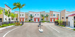 ID Oakland Park Gallery 51