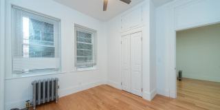 Charming 4 Bedroom- No Broker Fee Gallery 7