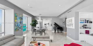 1425 Brickell Ave Gallery 4