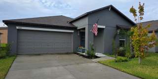 Beautiful 3-Bedroom, 2-Bathroom Home in Lakeland Gallery 1