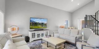 Pool Home in Palm Desert Gallery 4