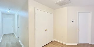 10527 HUNTERS POND Gallery 22
