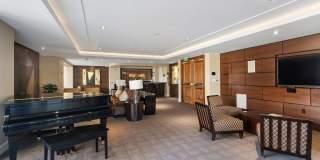 Spacious Irvine Financial District Condo with Full Service Amenities Gallery 33
