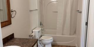 3 Bed/2 Bath Midtown Townhome! Gallery 10