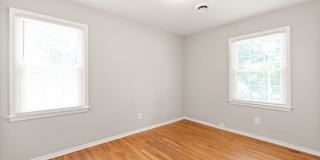 4 Bedroom Ranch w/ Fenced Yard Gallery 19