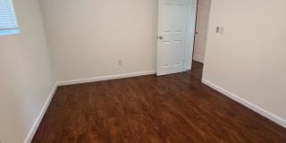 Upgraded 2b/1b duplex for rent! Gallery 1