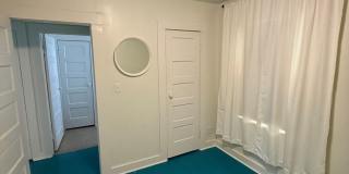 Charming 2 bedroom 1 bath home on large corner lot in desirable part of Springfield Gallery 17