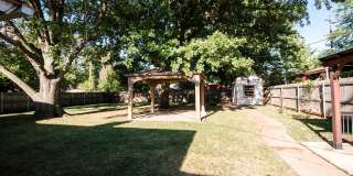 Beautifully Remodeled 4bed/3bath Home Available Near Norman Campus!! Gallery 32