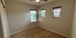 Beautiful 3 Bedroom, 2.5 Bath Mountain House Home Gallery 21