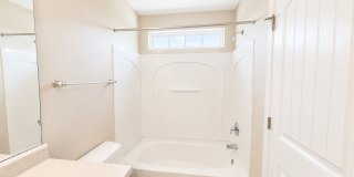 2 bedroom 2.5 bath townhome in Spring Lakes Gallery 7