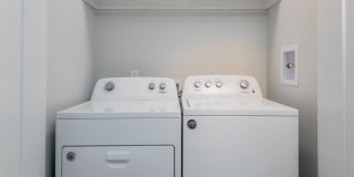 Asheville Duplex Rental-Oakley Area Gallery 10