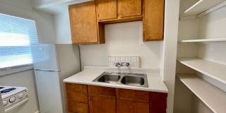 Adams Apartments Gallery 5