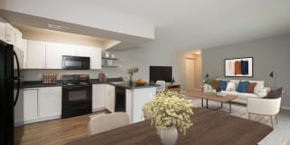 7 Pointe Apartments Gallery 6