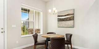 Elegant Townhome in Loveland Gallery 9