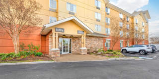 Chesapeake - Greenbrier Circle Gallery 7