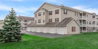 The Cove at Avon Lake Gallery 16