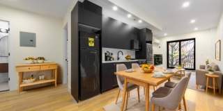 1406 Lincoln Pl Gallery 1