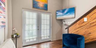 208 W Saturn Ln Gallery 30