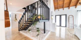 330 SW 133rd Pl Gallery 8