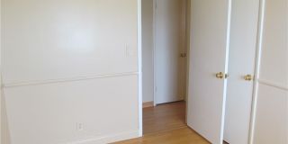 537 Longtree Avenue Gallery 21