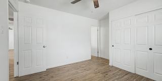 3 bed, 2 bath, Updated Tempe Home Gallery 17