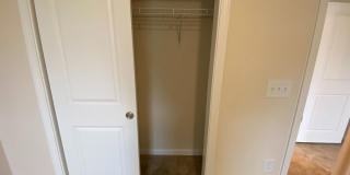 Room in 3 Bedroom Townhome at Talley St Gallery 39