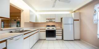150 S Hollybrook Ter Gallery 8