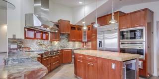 2703 Lobelia Road Gallery 1