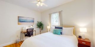 24 Hews St Gallery 10